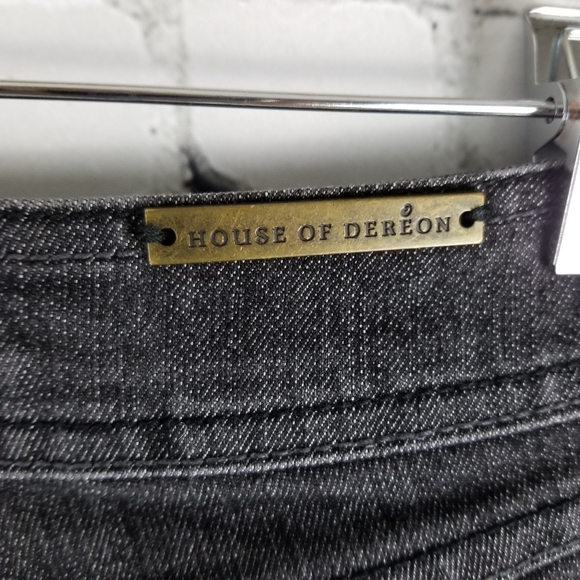 HOUSE OF DEREON | bootcut black wash jeans - Picture 6 of 10